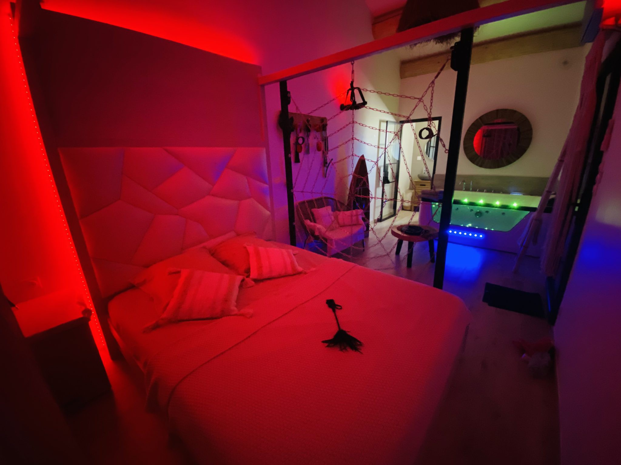 Pimenter son couple dans un hébergement insolite