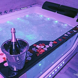 Villa CoCoon suite avec jacuzzi privatif entre Marseille et Toulon